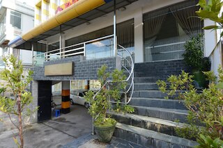 ジャスミン ホテル