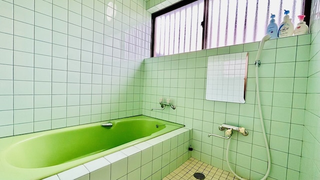 ドミトリー三段屋ゲストハウス