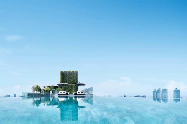 137 ピラーズ スイーツ バンコク