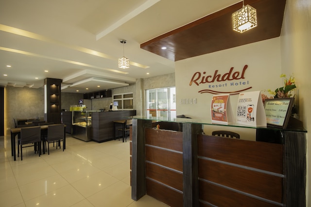 OYO 725 リッチデル リゾート ホテル