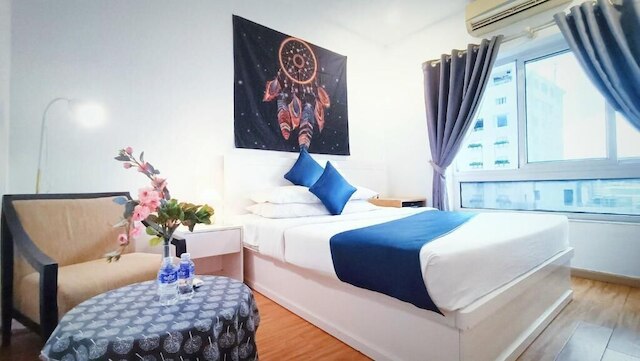 クイーンセントラルアパートメントホテル