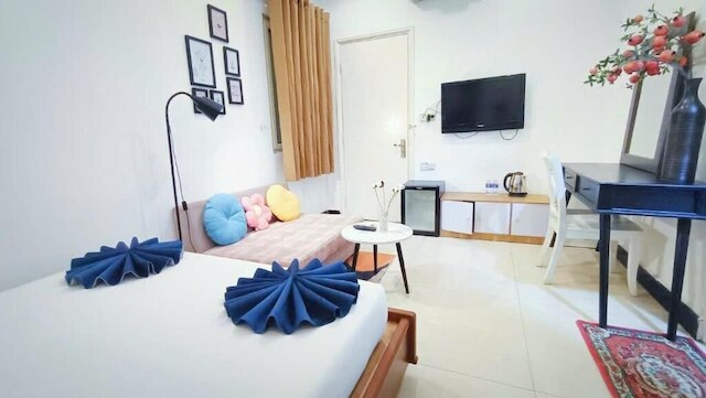 クイーンセントラルアパートメントホテル