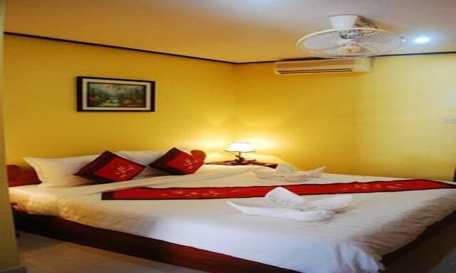 ノックノイ レネクシン ゲストハウス