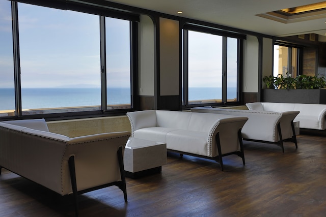 海のほてる いさば