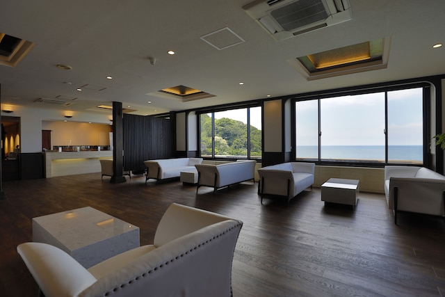 海のほてる いさば