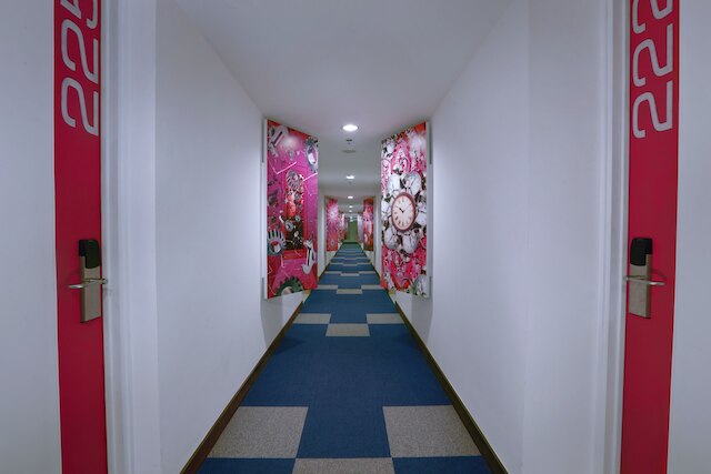 フェイブホテル クタ カルティカ プラザ