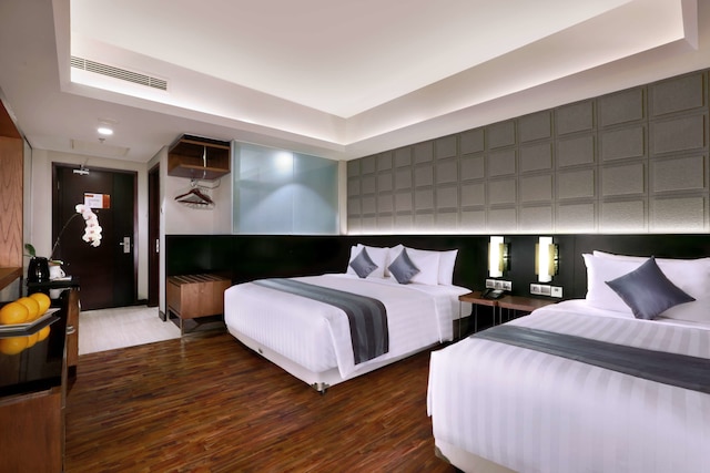 アストン パスツール