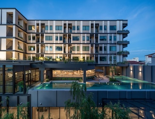 ミー ホテル スリナカリン