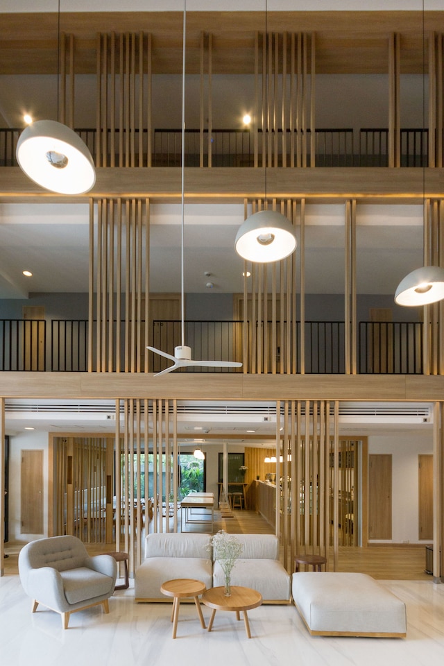 ミー ホテル スリナカリン