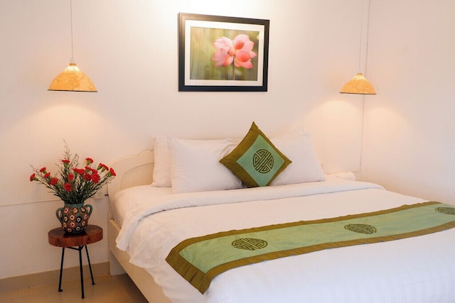 パープル ヒュー チャーミング リバーサイド ホテル