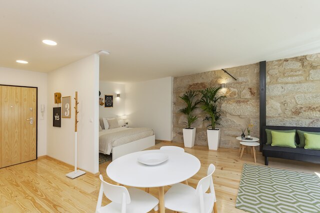 オポルト ローカル スタジオズ