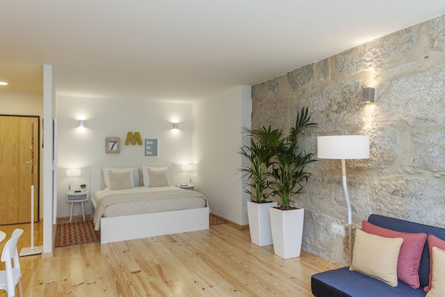 オポルト ローカル スタジオズ