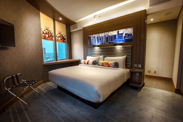 アロフト リヤド