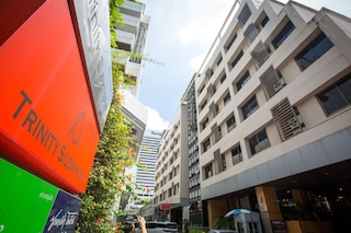 トリニティシーロムホテル