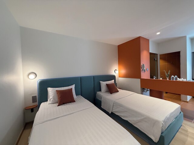 777ブリス ホームテル