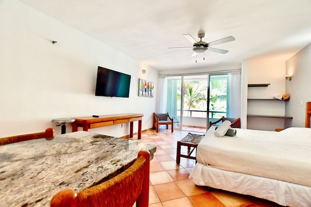 ソリマー コンドミニアム バイ カサゴ