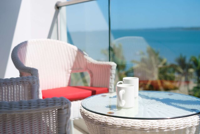 ラマダ スイーツ バイ ウィンダム ワイロアロア ビーチ フィジー