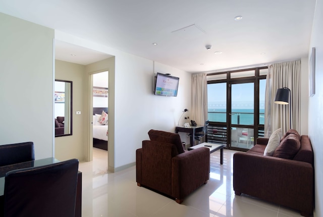 ラマダ スイーツ バイ ウィンダム ワイロアロア ビーチ フィジー