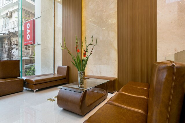 センター  ホテル