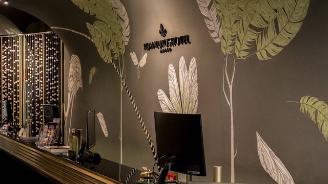 ローマ ルクソス ホテル