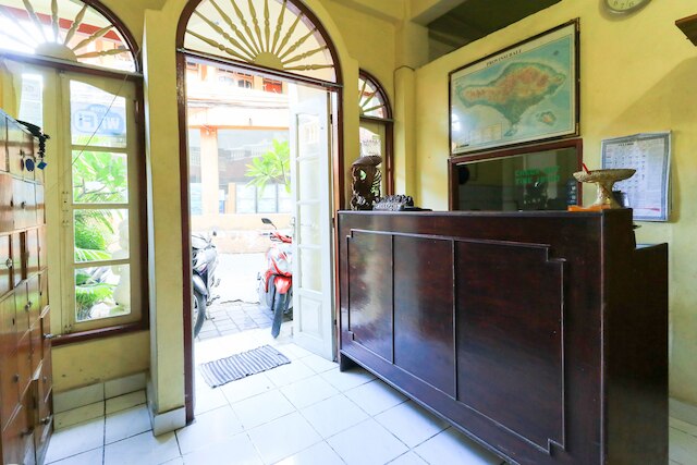 バリ デュタ ウィサタ ビーチ イン