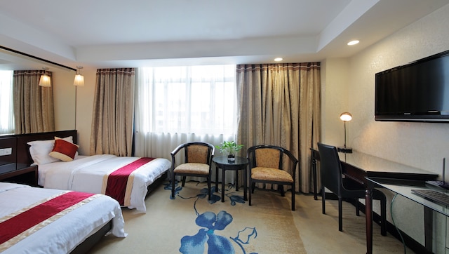 ニュー ワールド ホテル