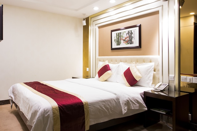 ニュー ワールド ホテル