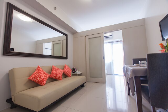 ホームバウンド アット シー レジデンシーズ サービスド アパートメンツ