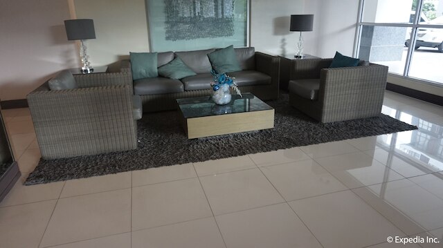 ホームバウンド アット シー レジデンシーズ サービスド アパートメンツ