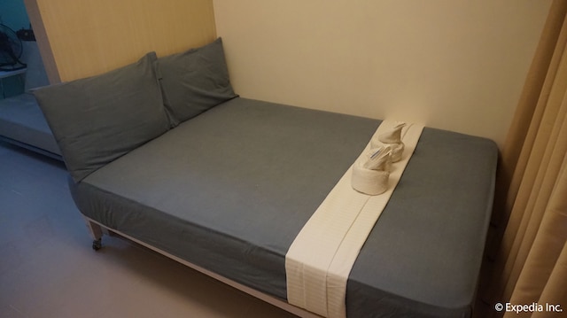 ホームバウンド アット シー レジデンシーズ サービスド アパートメンツ