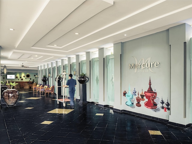 メルキュール ヤンゴン カバ エー