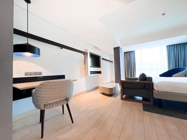 イビス スタイルズ バタム ナゴヤ