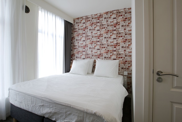 デ ワイズ ステュディオズ