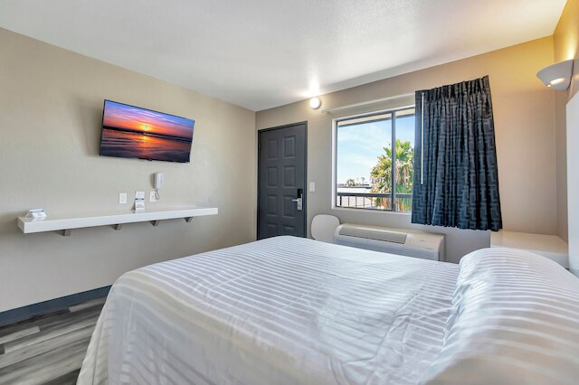 モラダイン - ニアガーデングローブパーク