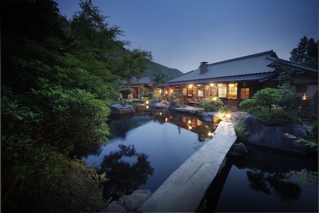 源流の宿 帆山亭