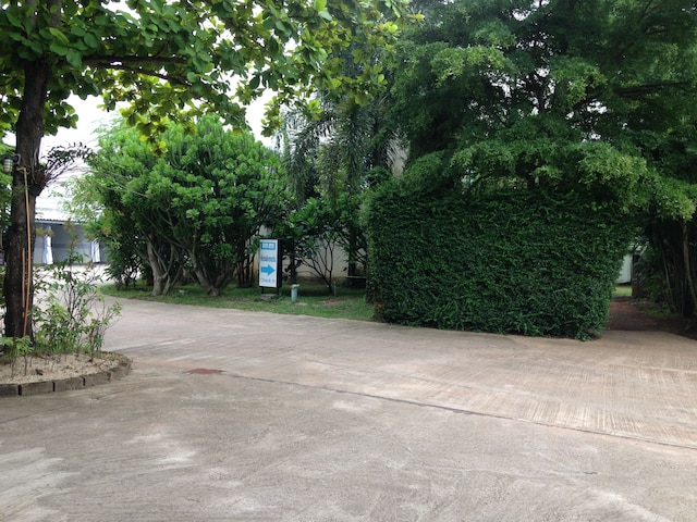 ナトポブ スリープ ステーション モーテル