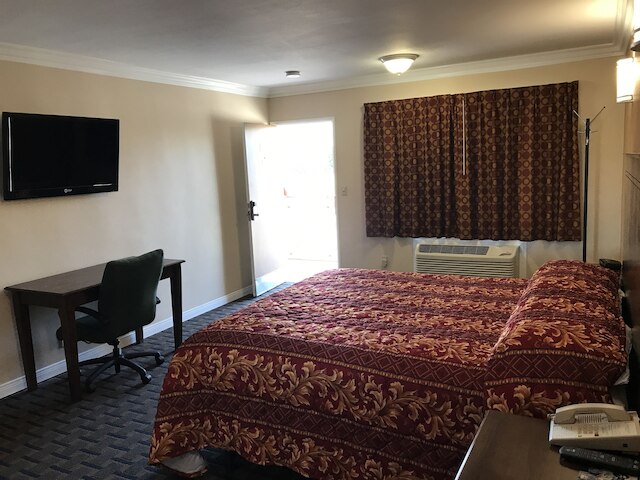 フラートン ロッジ