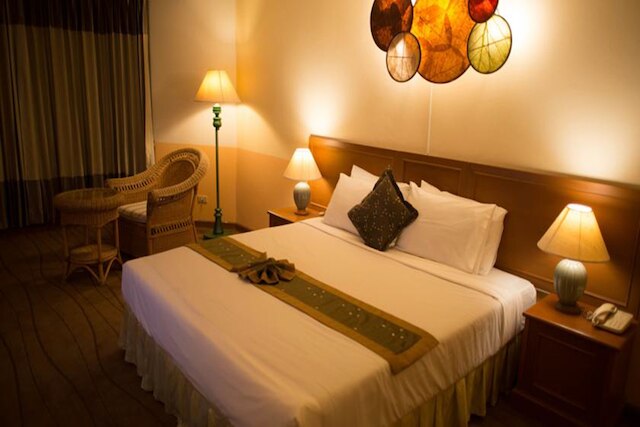 パヤオ ゲートウェイ ホテル