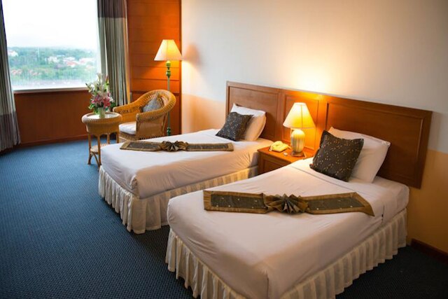 パヤオ ゲートウェイ ホテル