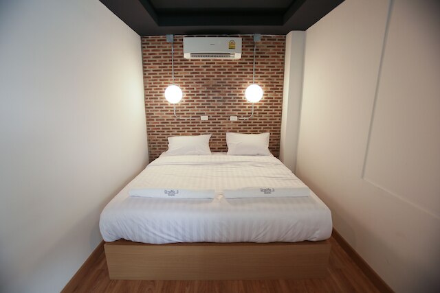 ギブ ミー 5 ホステル