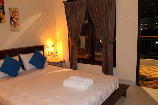 チリン クタ ホームステイ