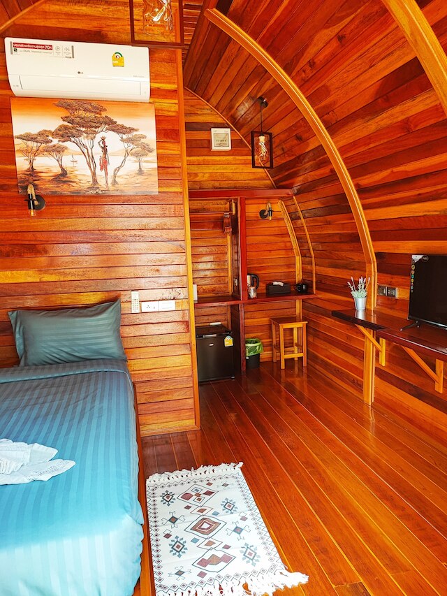 ムムサ ビーチ リゾート & レストラン