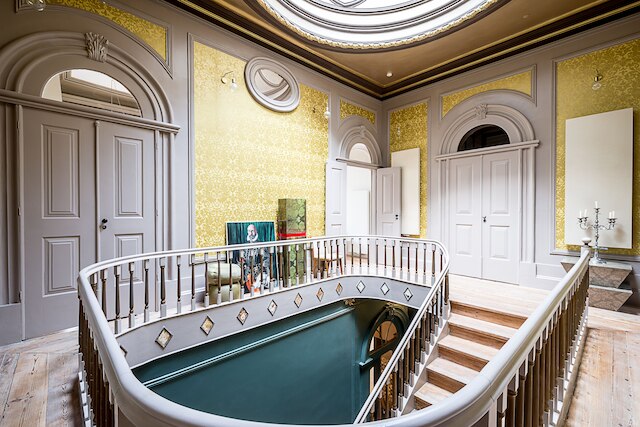 チャーム パレス