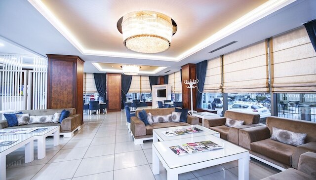 グランド エルボーノ ホテル