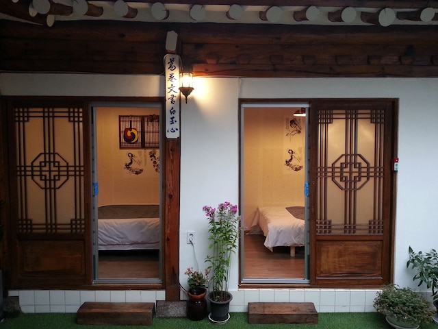 プンギョン コリア トラディショナル ハウス