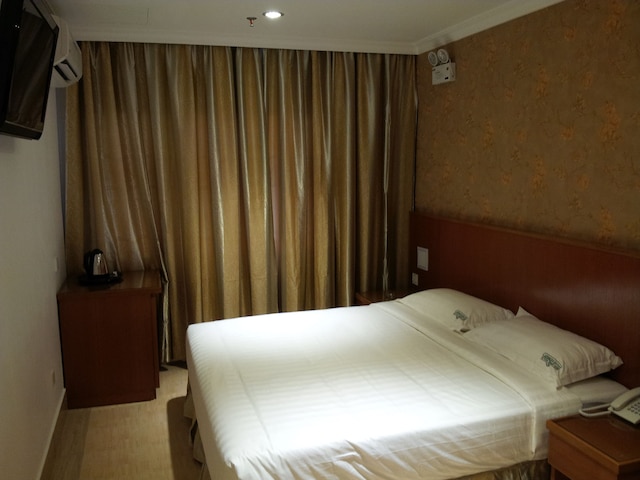 カードガン ホテル