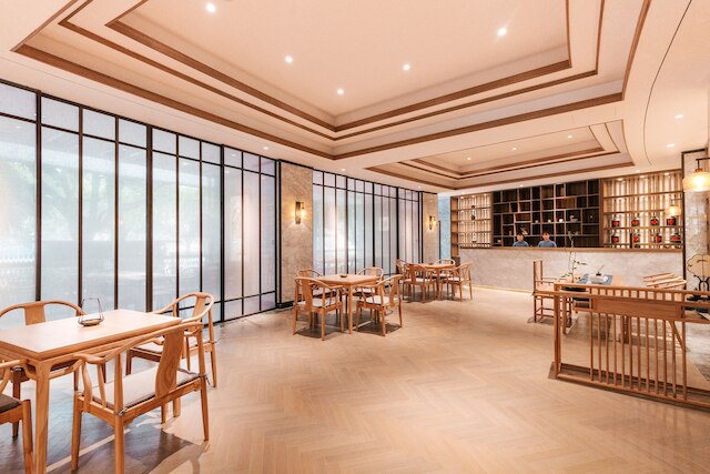 納徳ホテル (纳德大酒店)