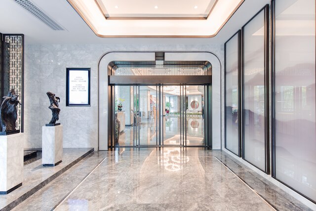 納徳ホテル (纳德大酒店)