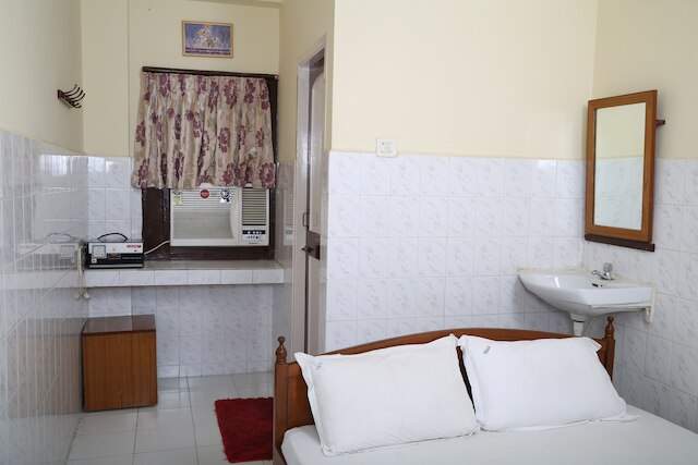 タンガム バラジ ゲスト ハウス