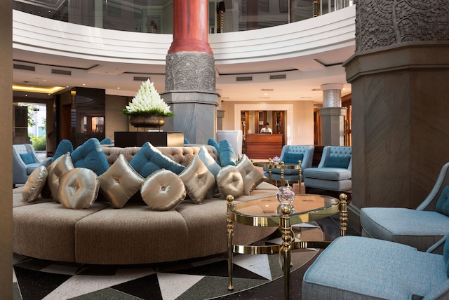 J7アンコールホテル